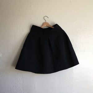 Black bubble stretchy skirt